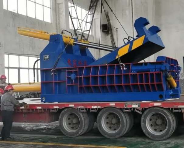 大型廢鋼打包機，廢鋼壓塊機